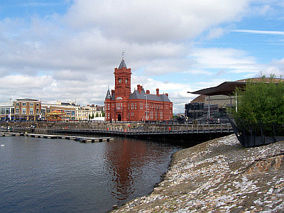 Cardiff bay with Pier head building